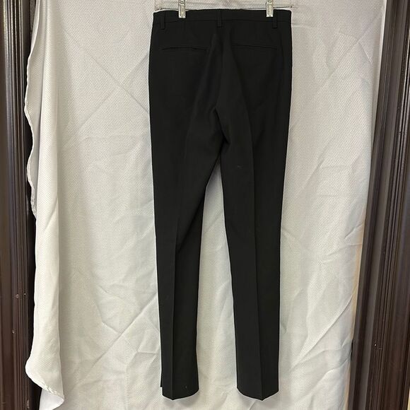 Hugo Buscati Black Dress Pants with Sleek Tailored Design - Picture 3 of 3